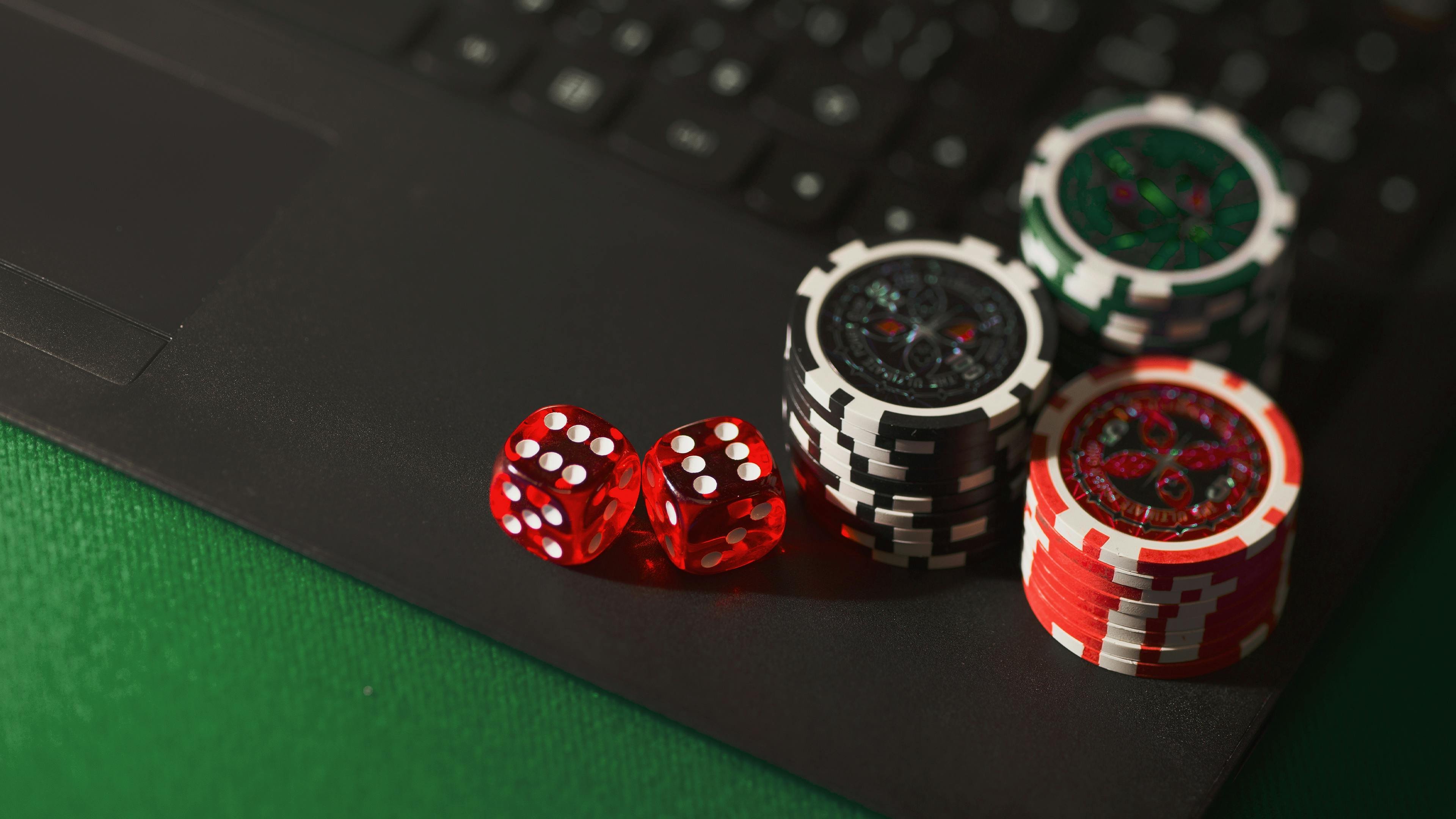Sports betting section on helpwinslot covering basketball and football